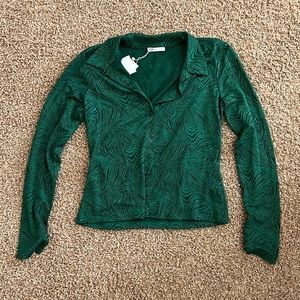 Green animal print collared long sleeve